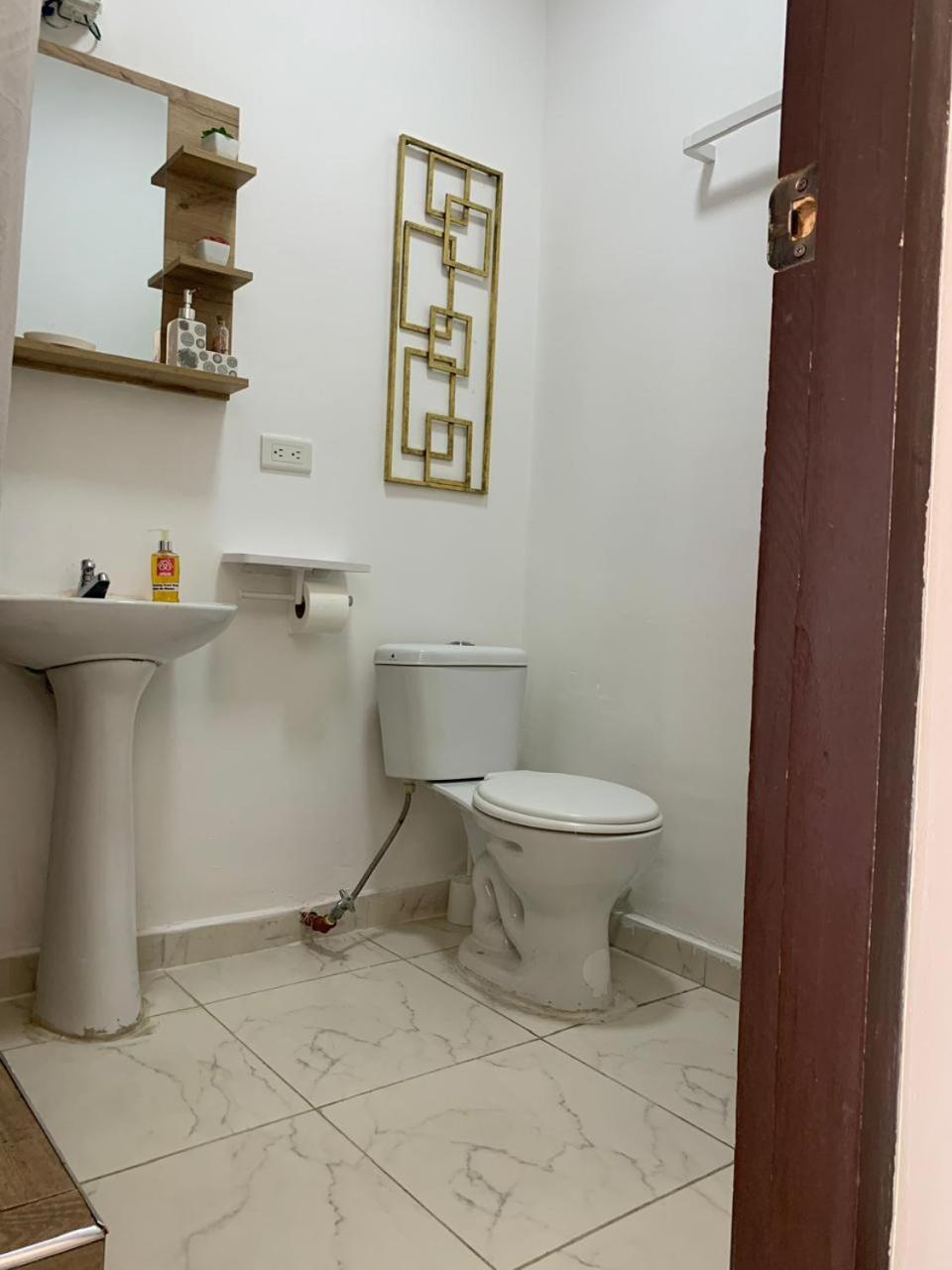 Los Soles Suite Mall Del Sol Guayaquil Airport Экстерьер фото